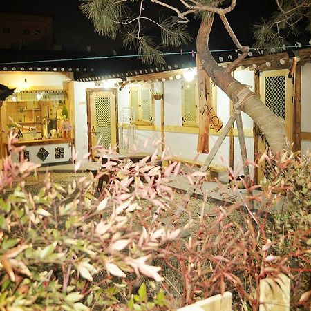 Jeonju Tosarang Guesthouse Bagian luar foto