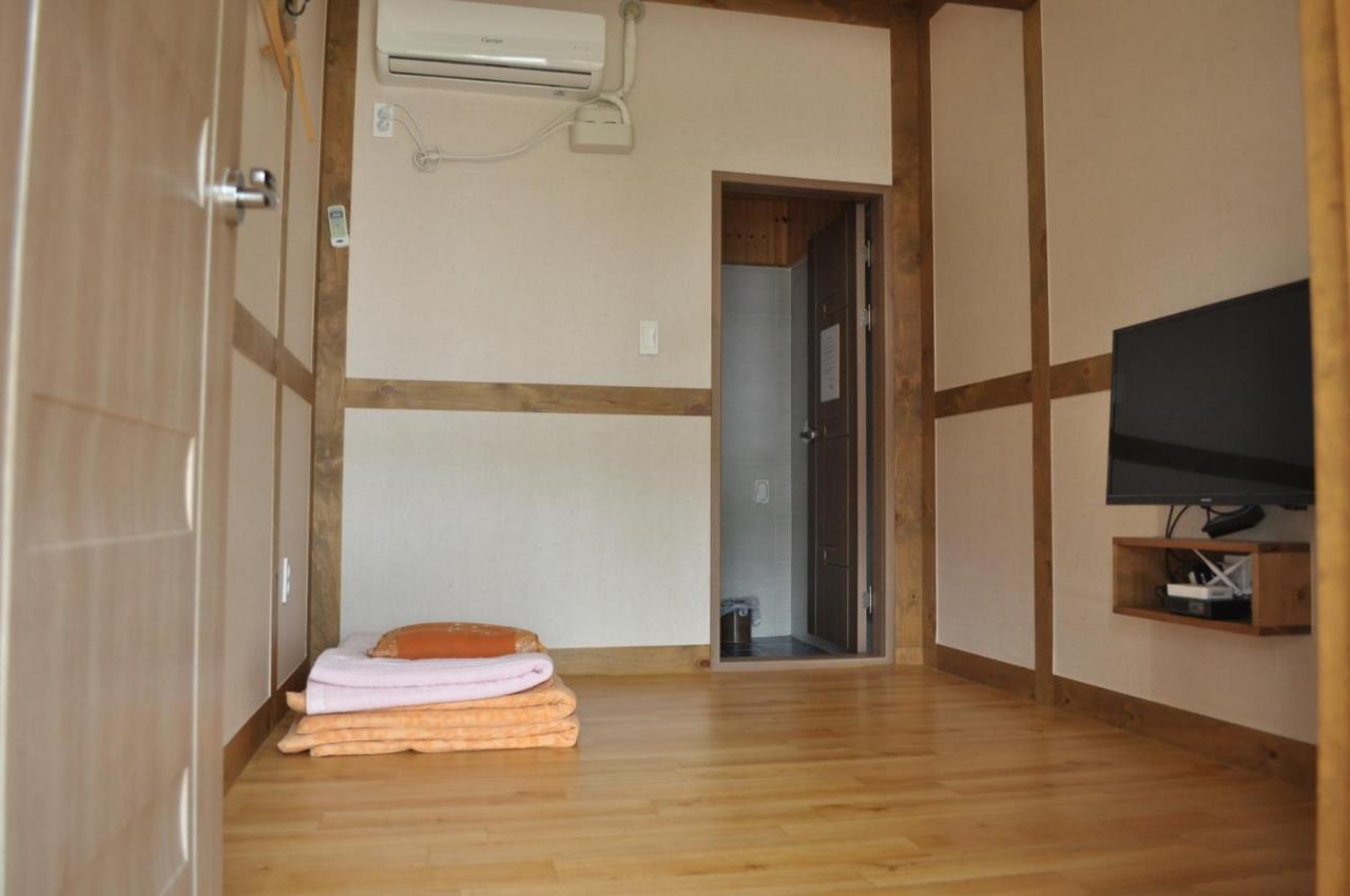 Jeonju Tosarang Guesthouse Bagian luar foto
