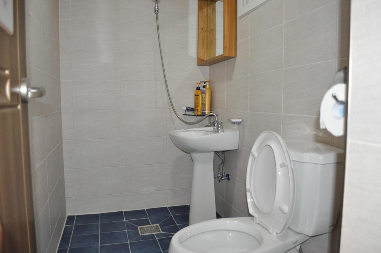 Jeonju Tosarang Guesthouse Bagian luar foto
