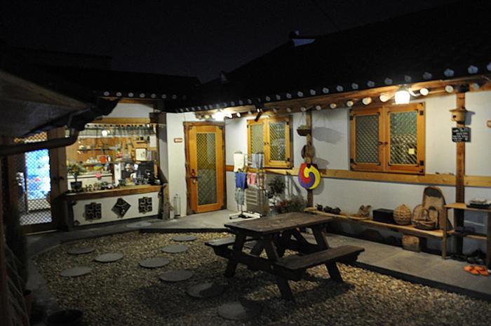 Jeonju Tosarang Guesthouse Bagian luar foto