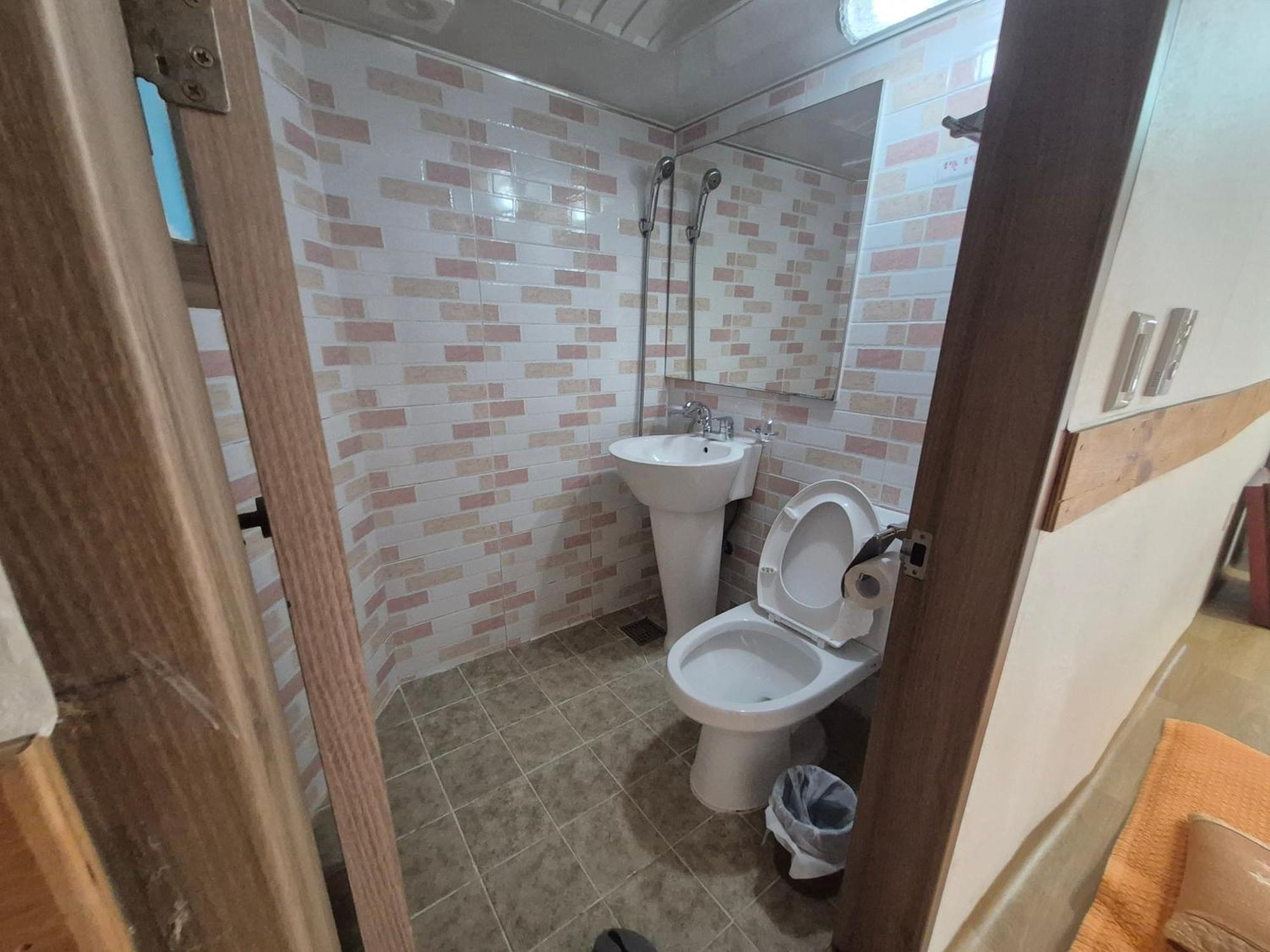 Jeonju Tosarang Guesthouse Bagian luar foto
