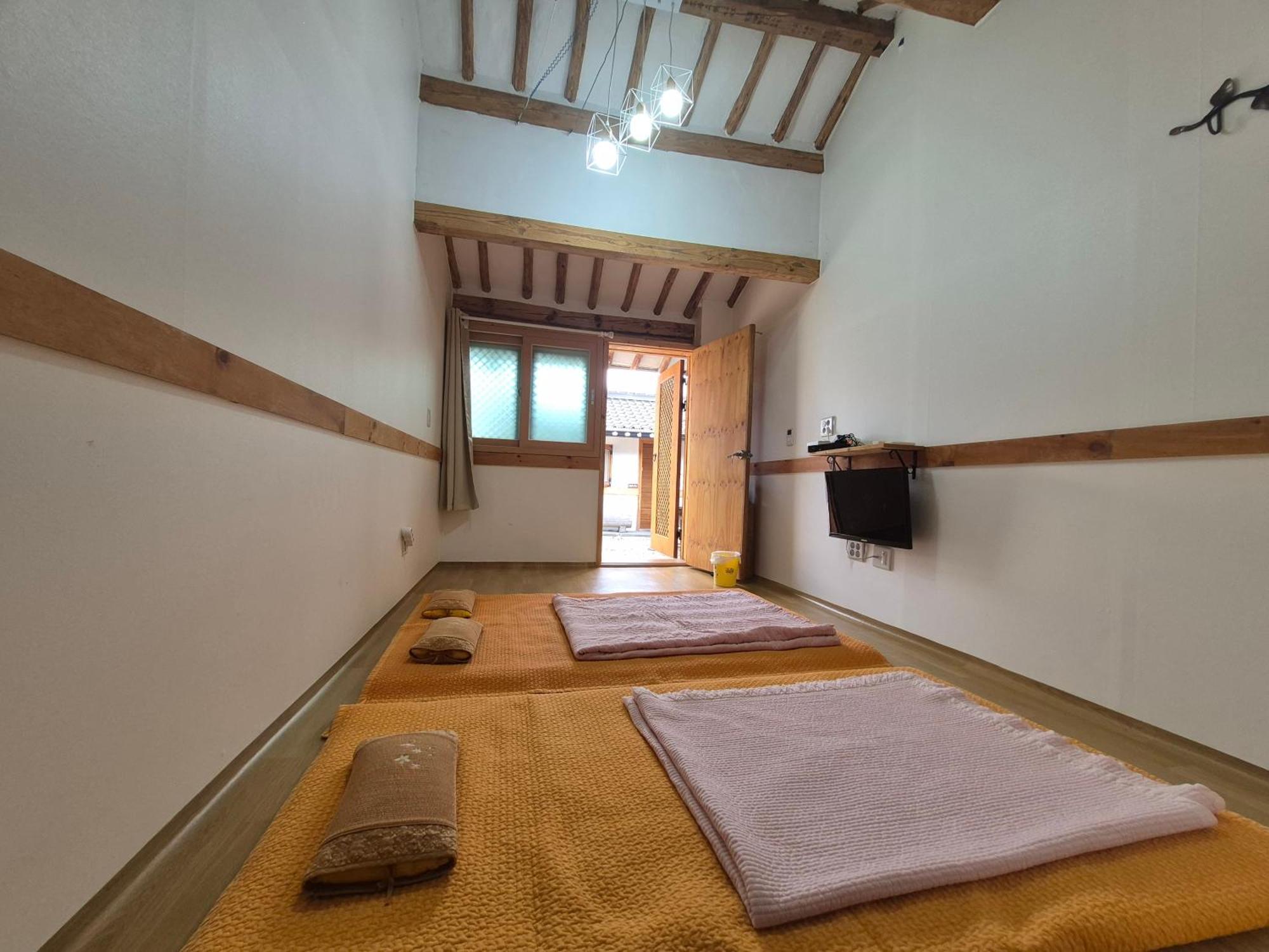 Jeonju Tosarang Guesthouse Bagian luar foto